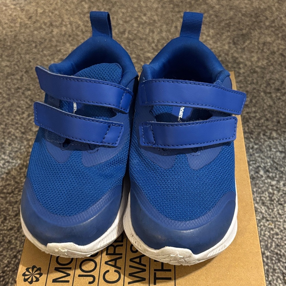 Nike Kids Royal Blue Double Velcro Sneakers